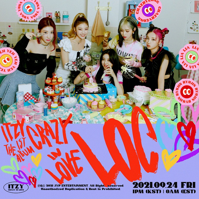 ITZY_CRAZY-IN-LOVE_PHOTOBOOKPREVIEW_LOVEY_DOVEY_SIZE.jpg