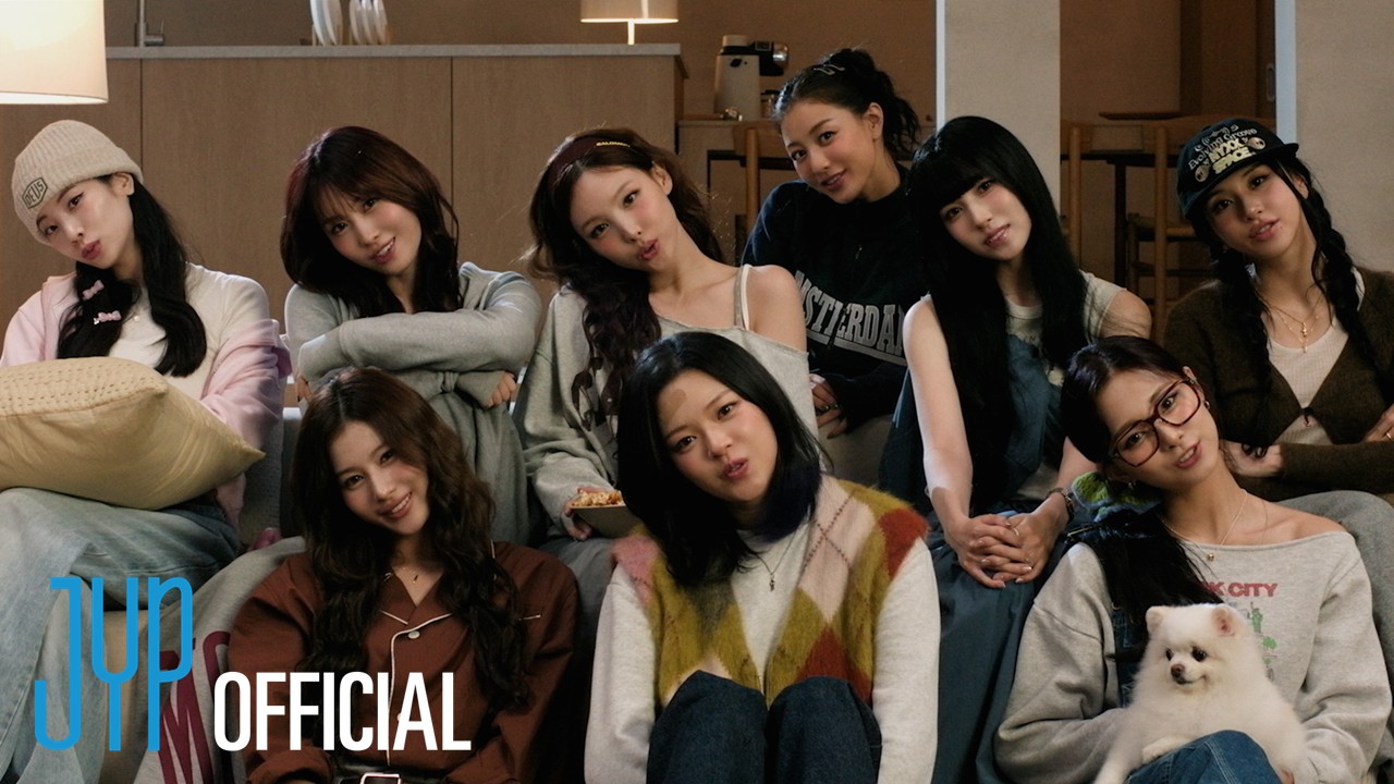 JYP Entertainment公式サイトに掲載されたTWICEの9人